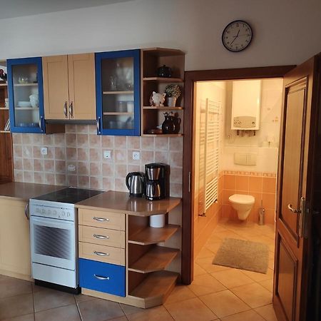 Domo Apartment Středokluky Exteriér fotografie
