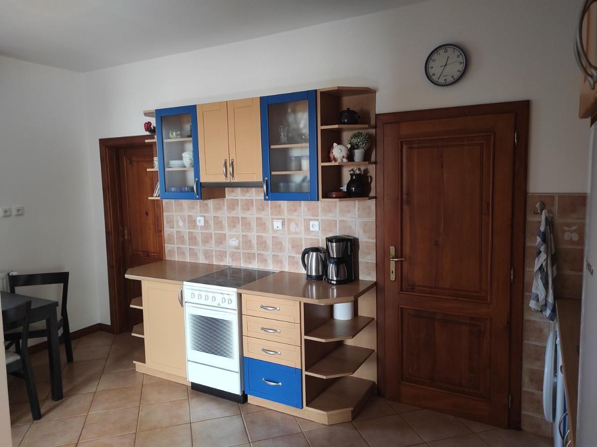 Domo Apartment Středokluky Exteriér fotografie