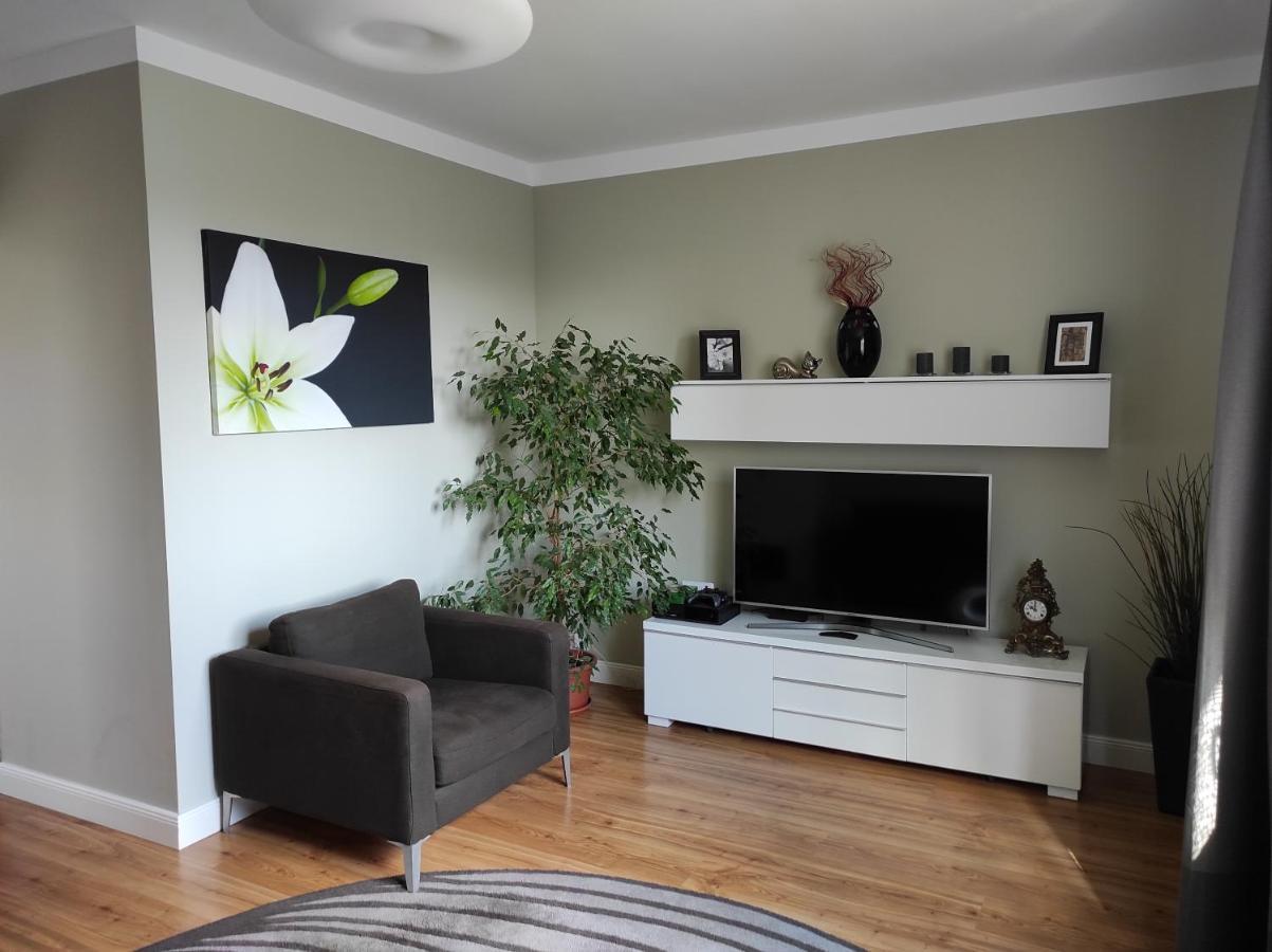 Domo Apartment Středokluky Exteriér fotografie